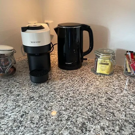 And Comfortable アパート *