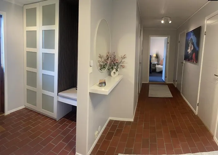 And Comfortable 公寓 *