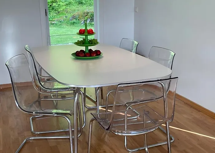 And Comfortable 公寓 *